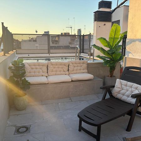 Apartmán Atico Triana Con Piscina Privada Sevilla Exteriér fotografie