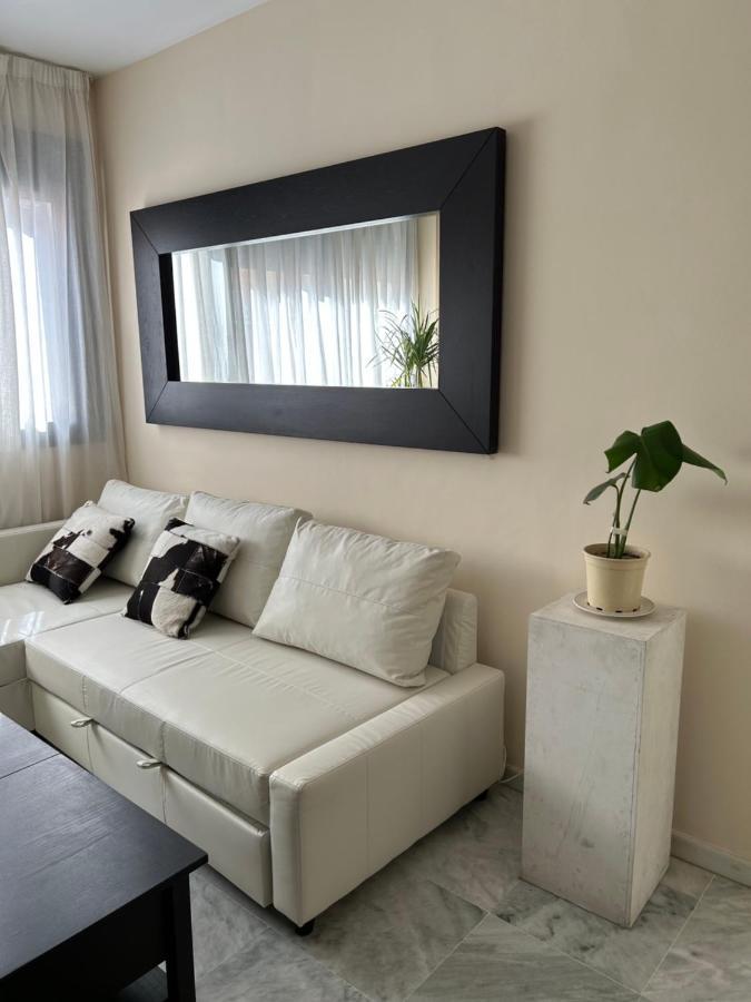 Apartmán Atico Triana Con Piscina Privada Sevilla Exteriér fotografie